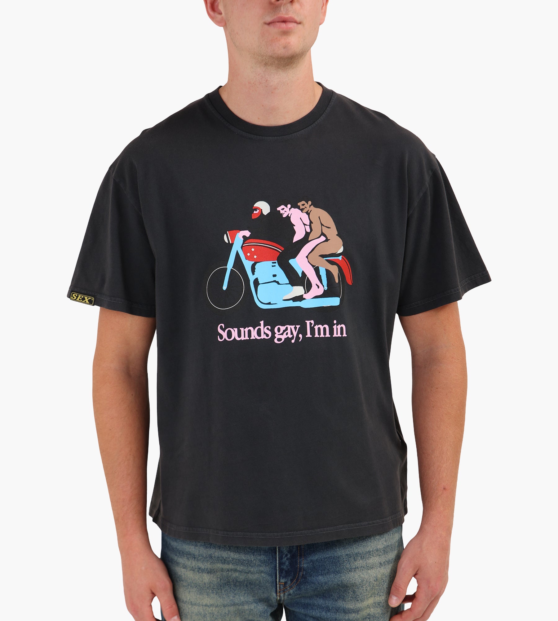 Carne Bollente Sounds Gay, We're In Tee Off-Black