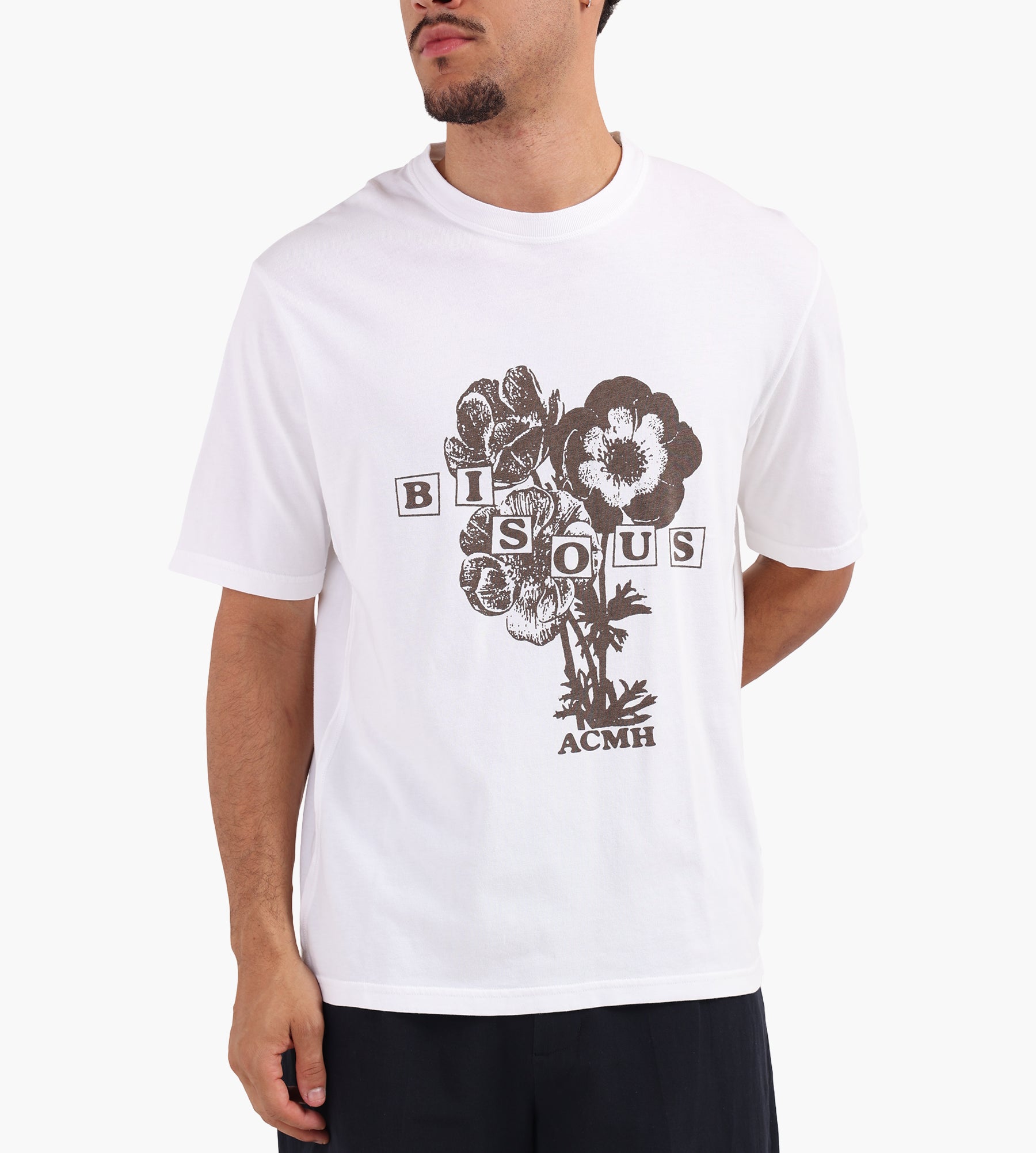ACMH By Magic Castles Bisous Tee Off White