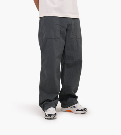C.P. COMPANY FLATT NYLON CARGO PANTS グレー C.P. Company Flatt Nylon Loose Pants Gunmetal