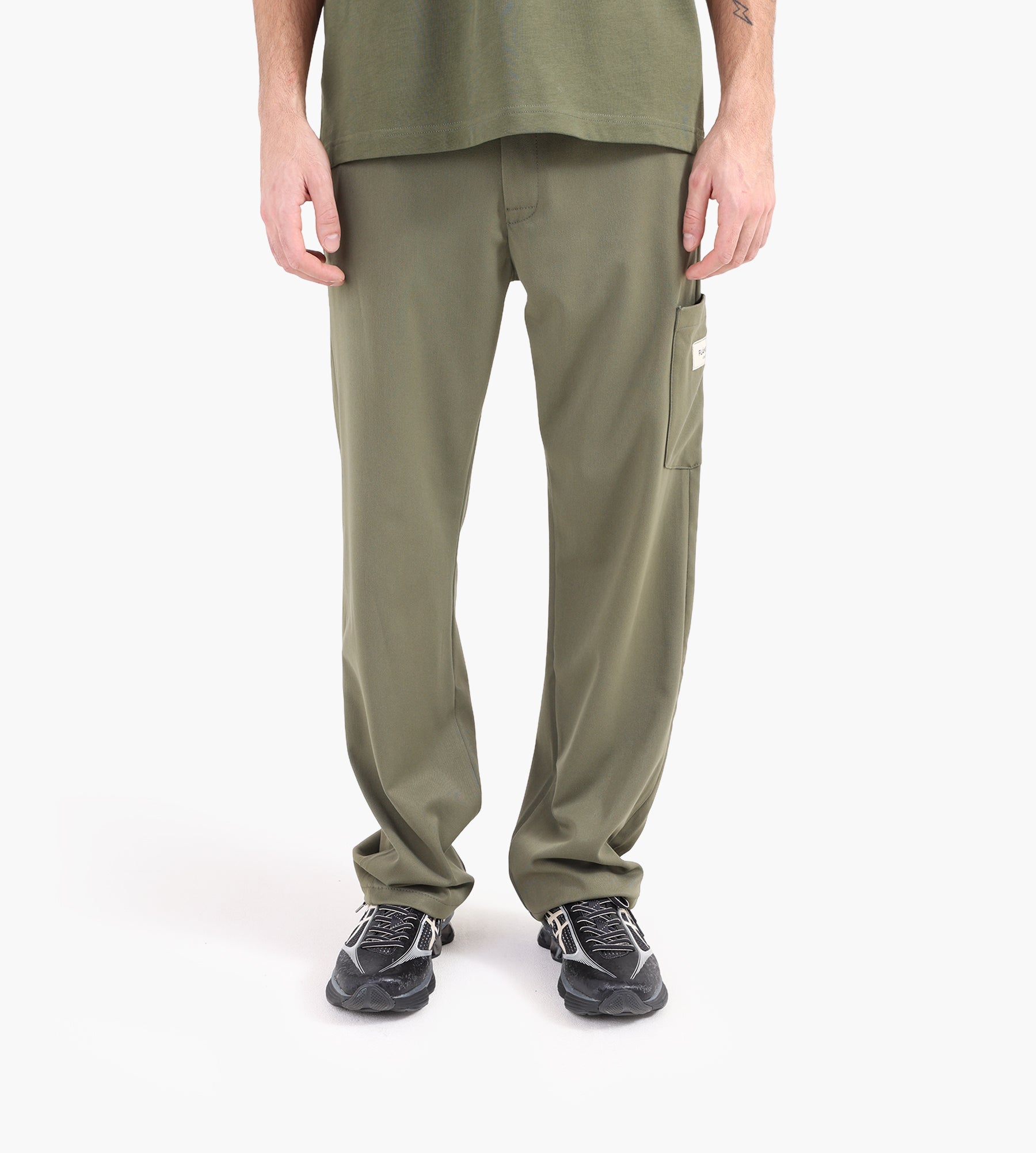 Flâneur Atelier Tailored Trousers Khaki