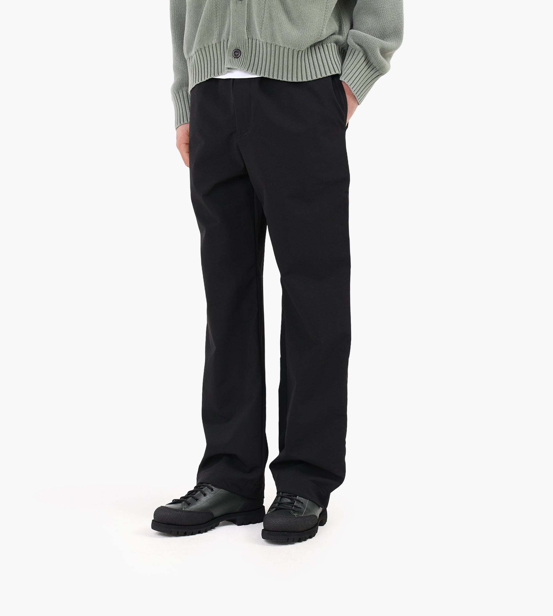 Flâneur Badge Formal Tech Pants Black