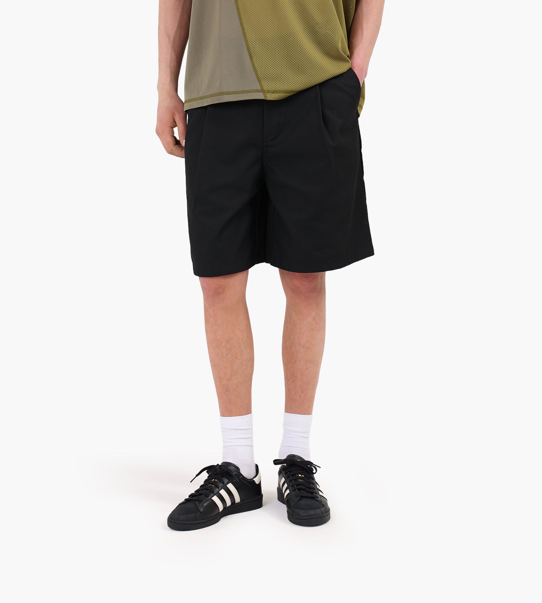 Obey Dean Pleated Short Black