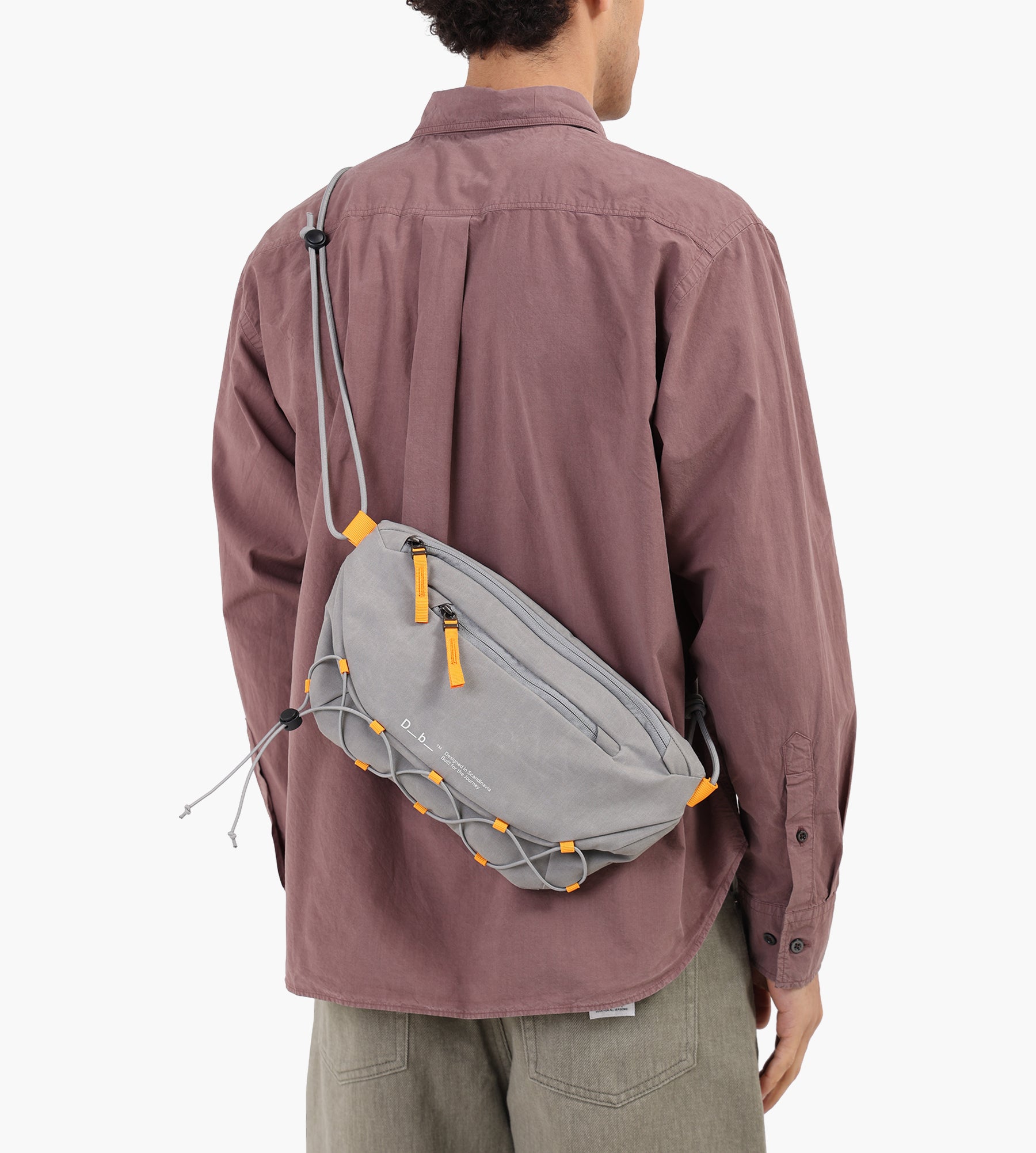 D__b__™ Roamer Pro Sling Bag 6L Sand Grey