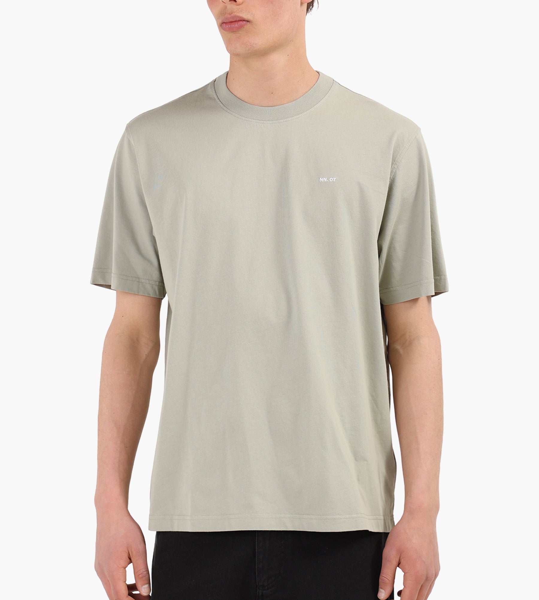 NN.07 Adam EMB Tee 3209 Sage Green