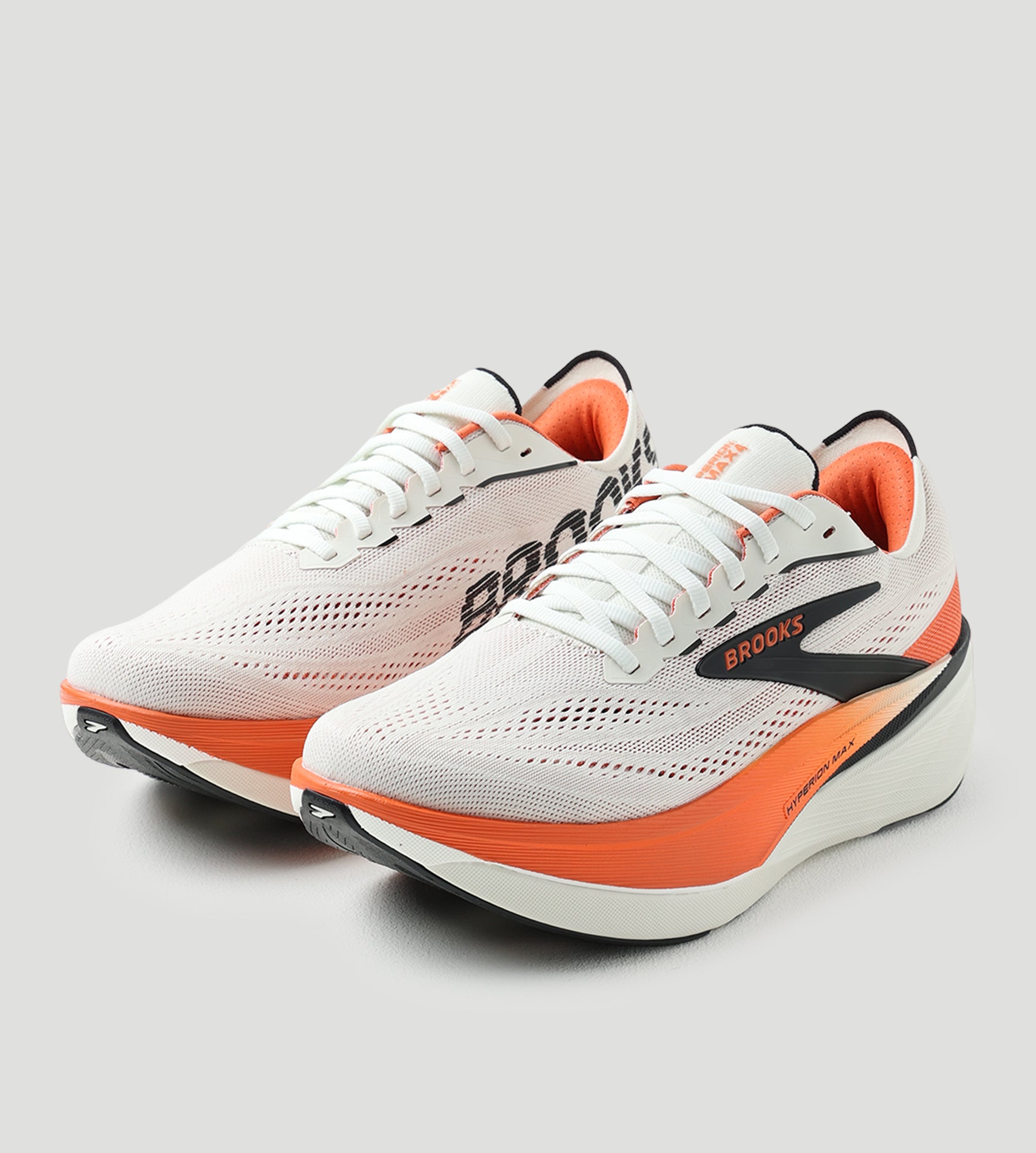 Brooks Hyperion Max 4 Grey Tigerlily Black