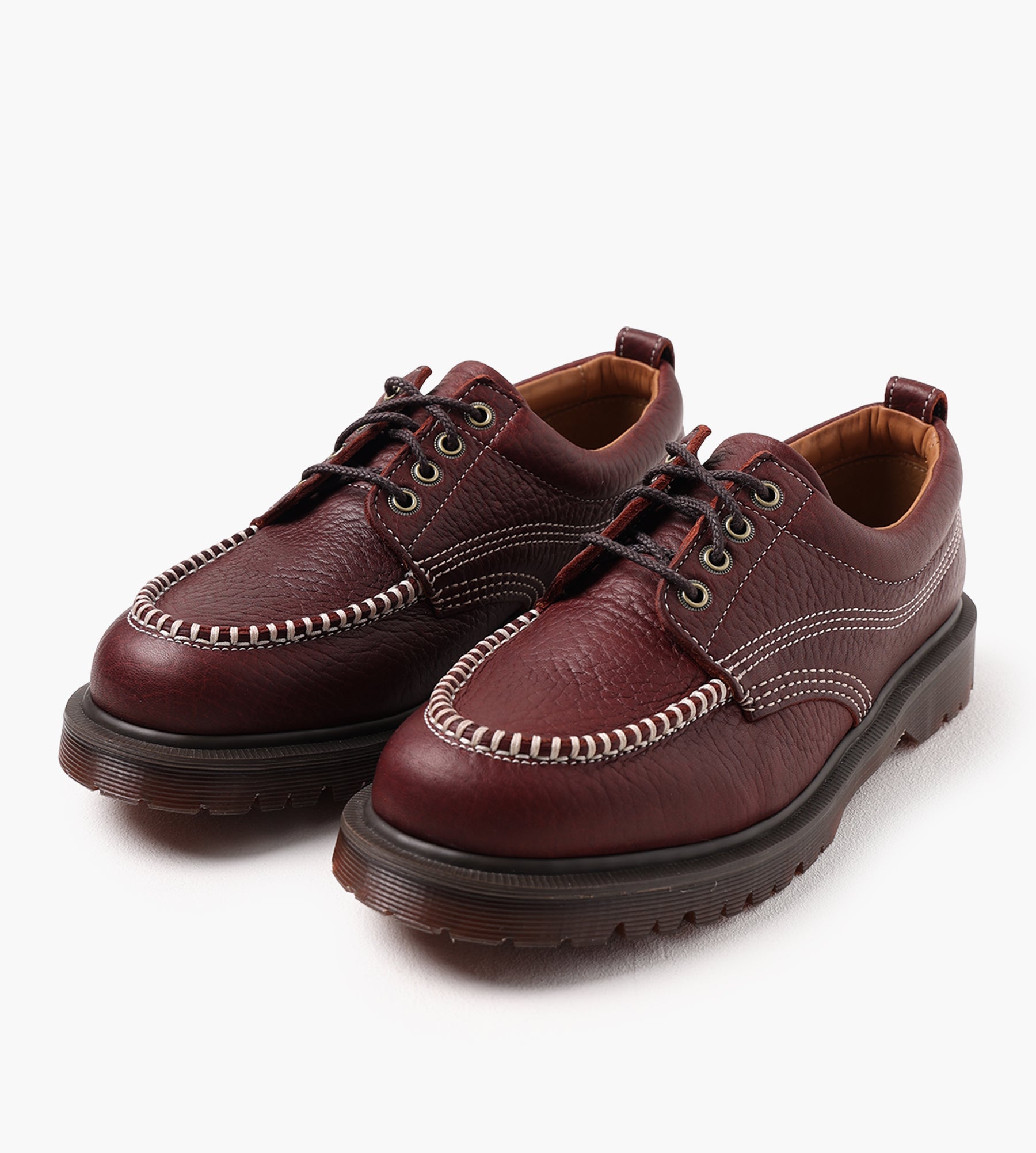 Dr. Martens Lowell Russet Red Wild Grain