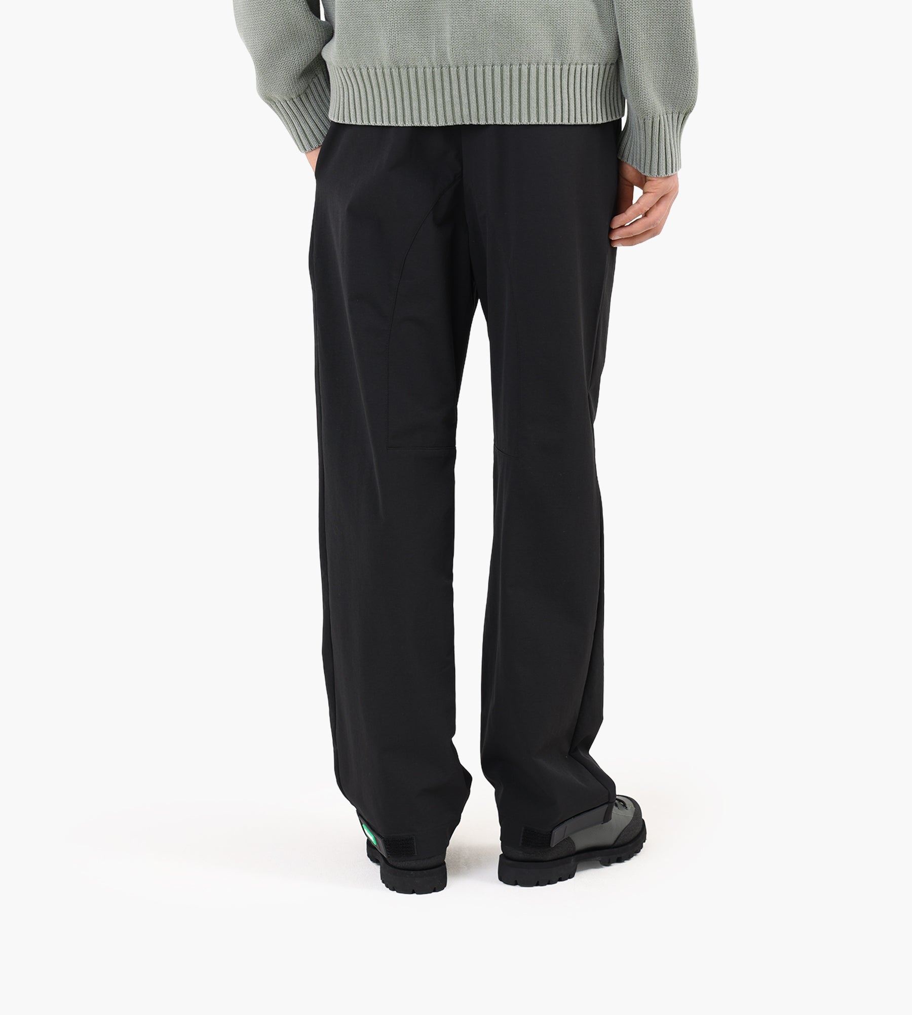 Flâneur Badge Formal Tech Pants Black