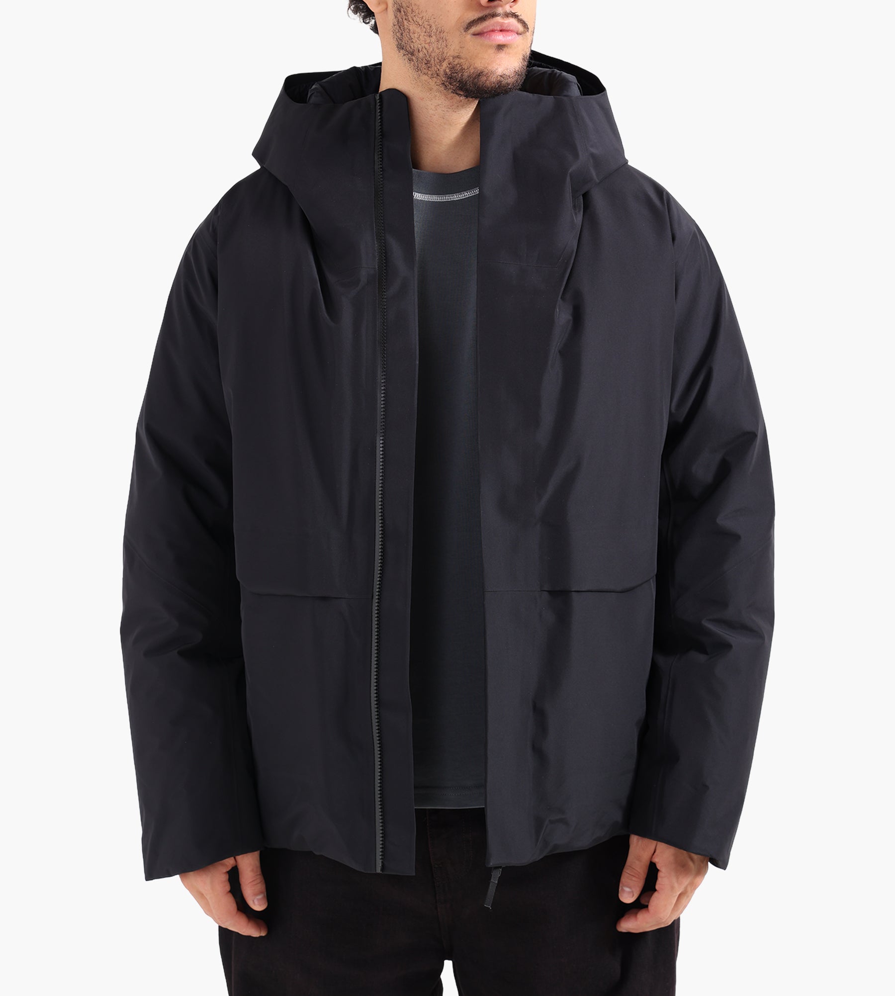 Veilance Sorin Down Jacket Black | Baskèts