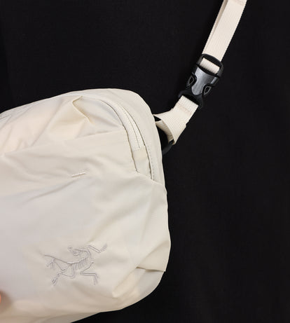Arc'teryx Heliad Crossbody Sea Salt