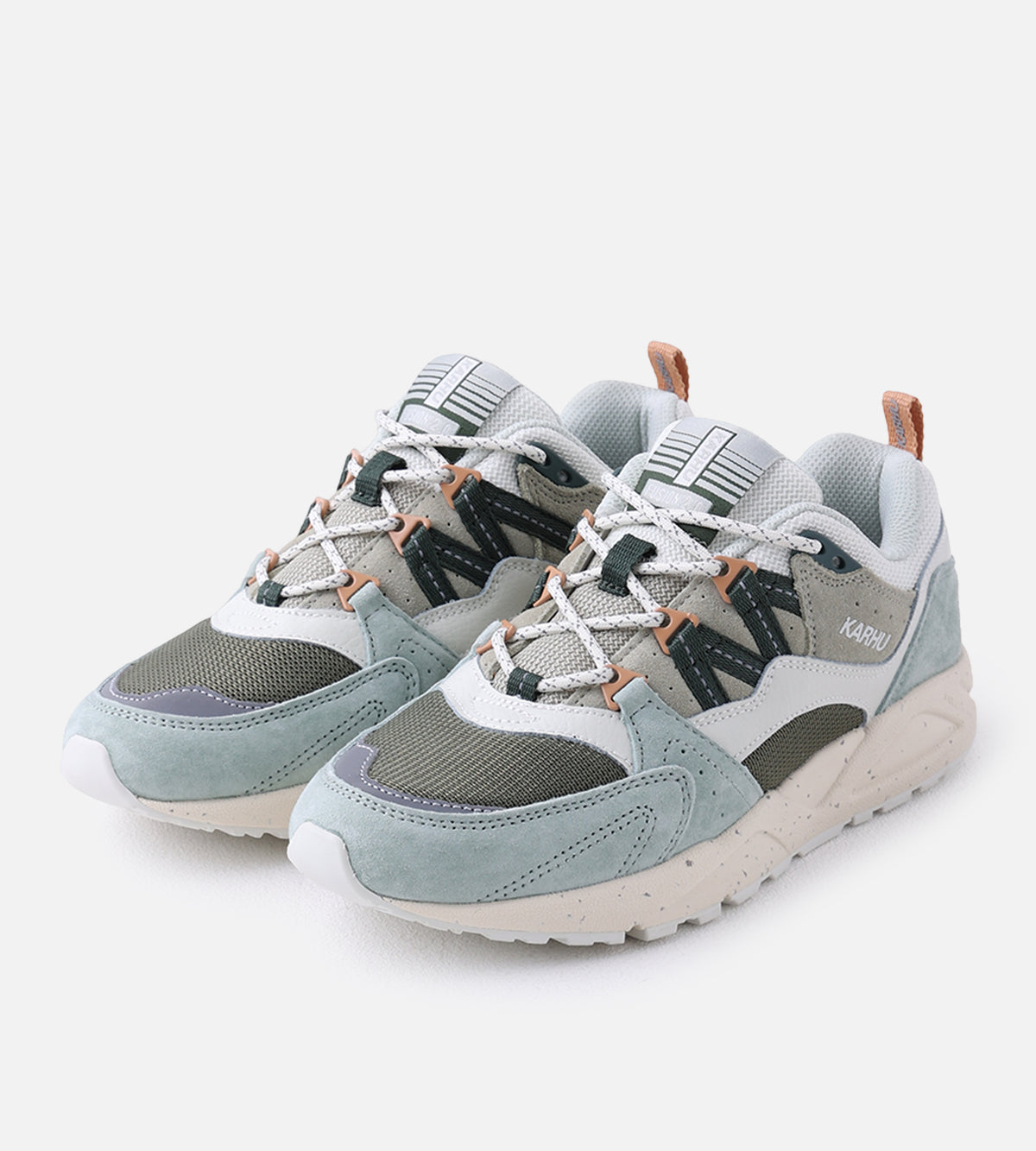 Karhu Fusion 2.0 Sea Foam Pineneedle