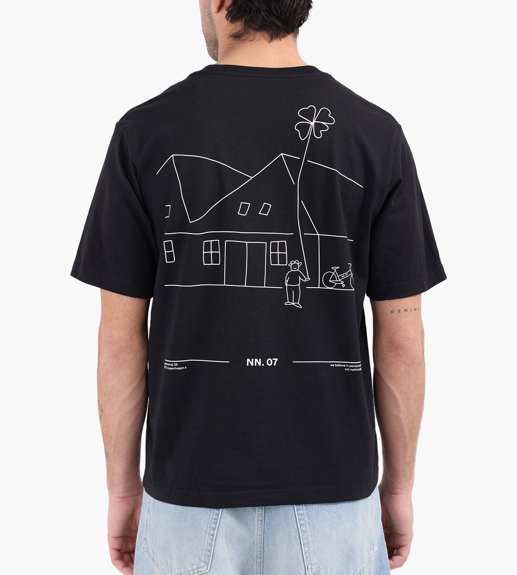 NN.07 Jett Tee Print 30026 Black - NN.07 - Clothing