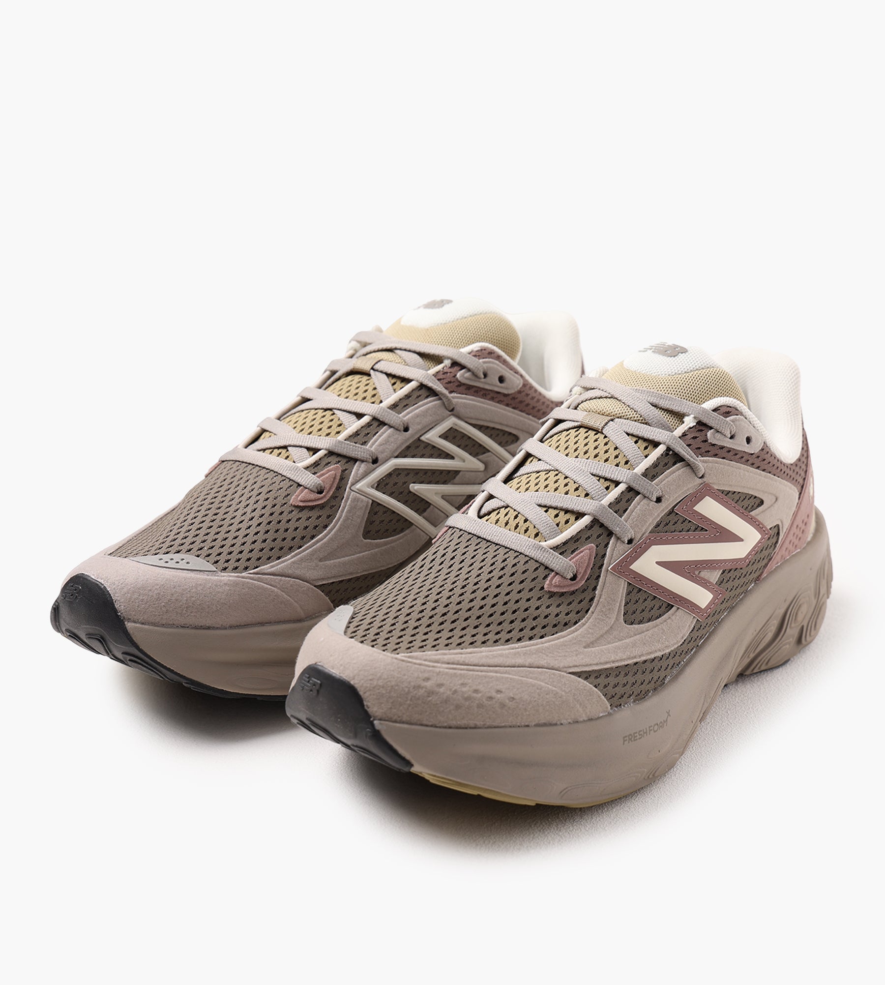New Balance UTRNAC Arid Stone
