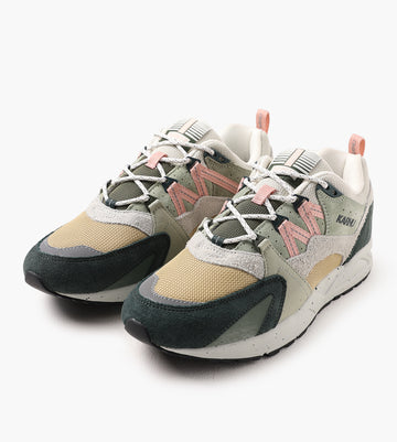 Karhu Fusion Darkest Spruce Cameo Rose