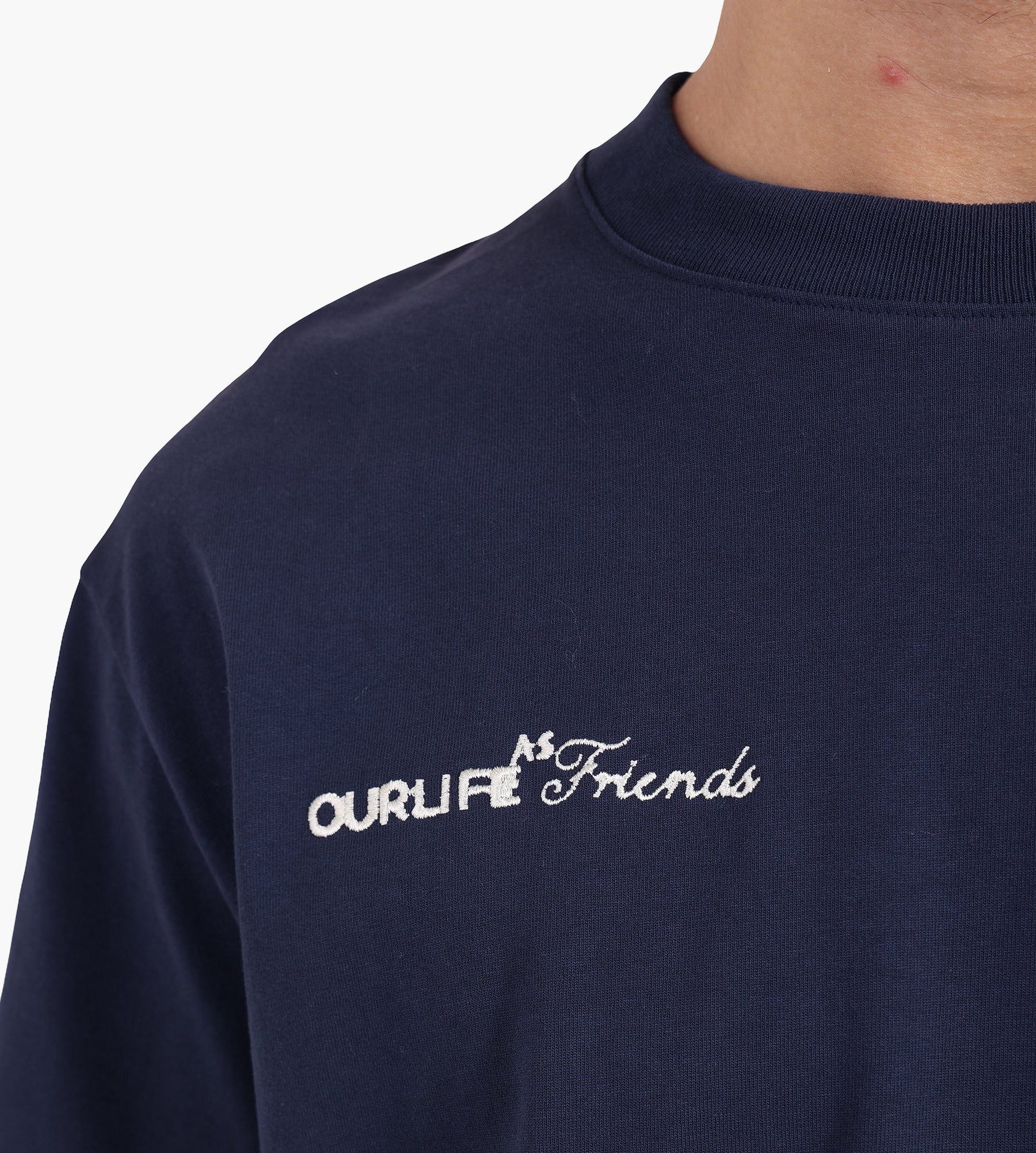 OLAF Script Friends Boxy Tee Navy - OLAF - Clothing