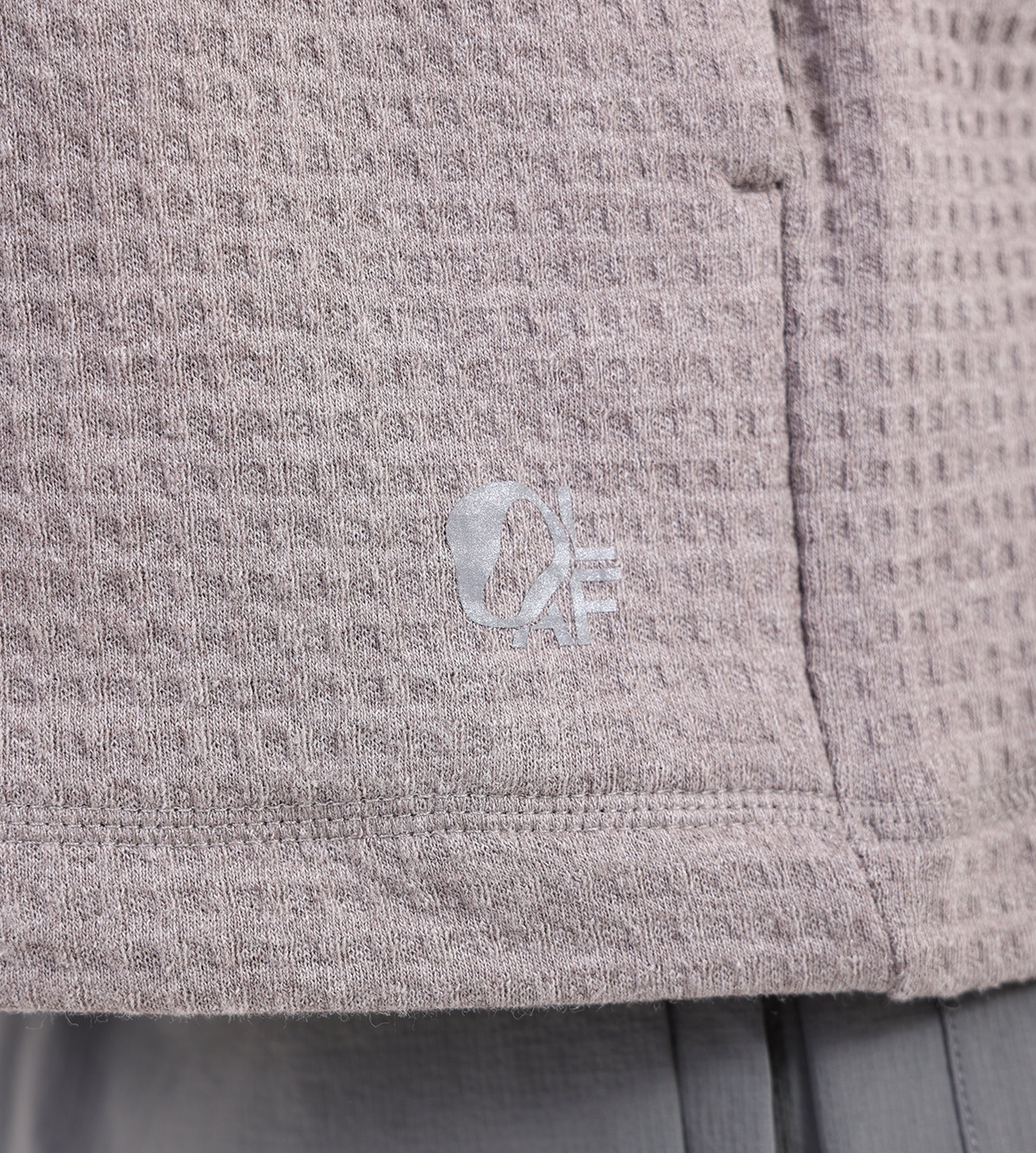 OLAF 10YR Texture Crewneck Sweat Greige - OLAF - Clothing