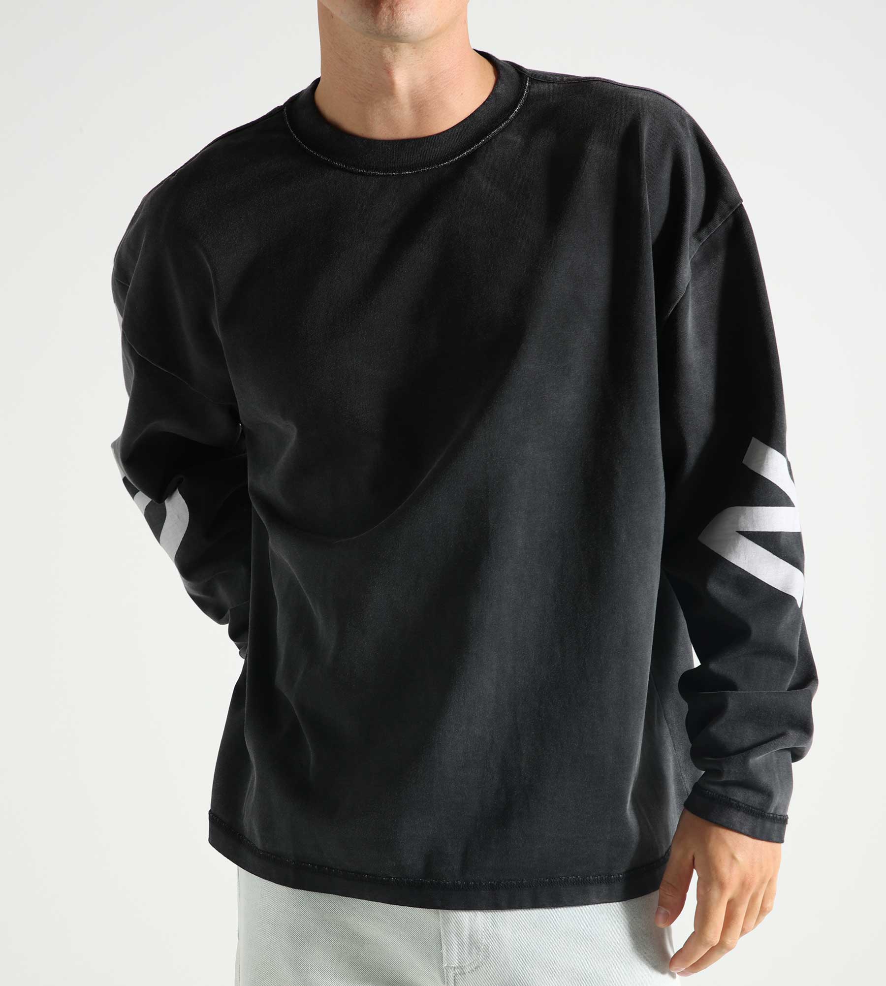 New Amsterdam Surf Association Big Logo Crewneck Washed Black