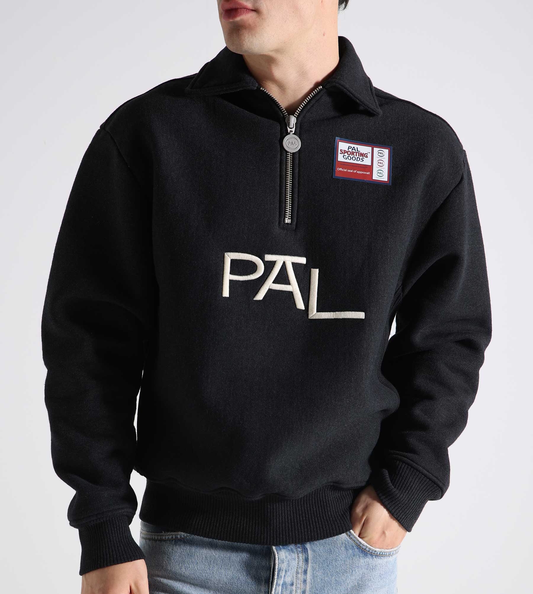 PAL Sporting Goods Wet Pass Half Zip Caviar Black