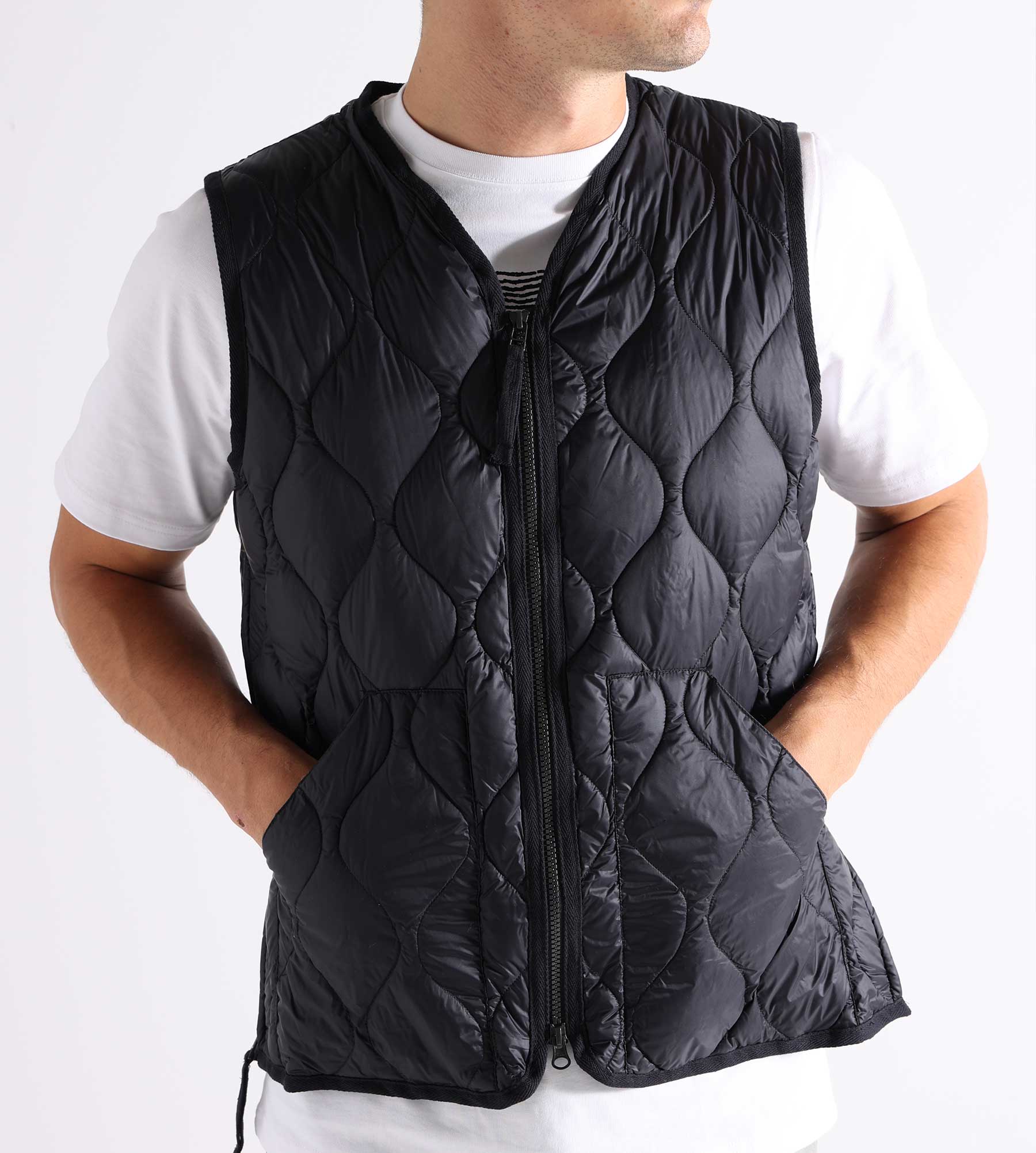 Taion Military V Neck W-Zip Down Vest Black