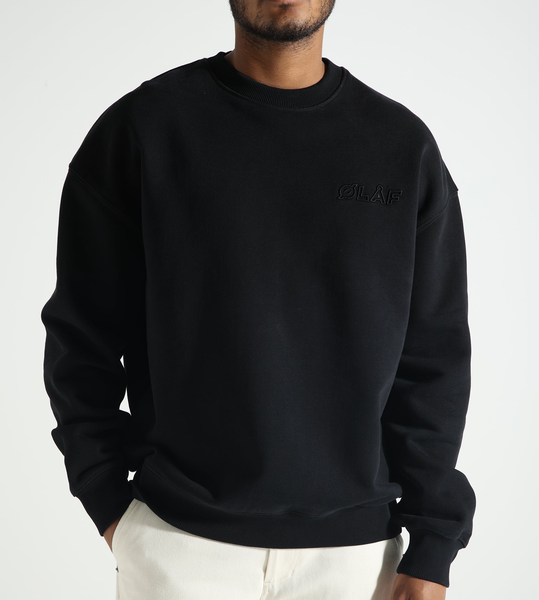 OLAF Studio Crewneck Black