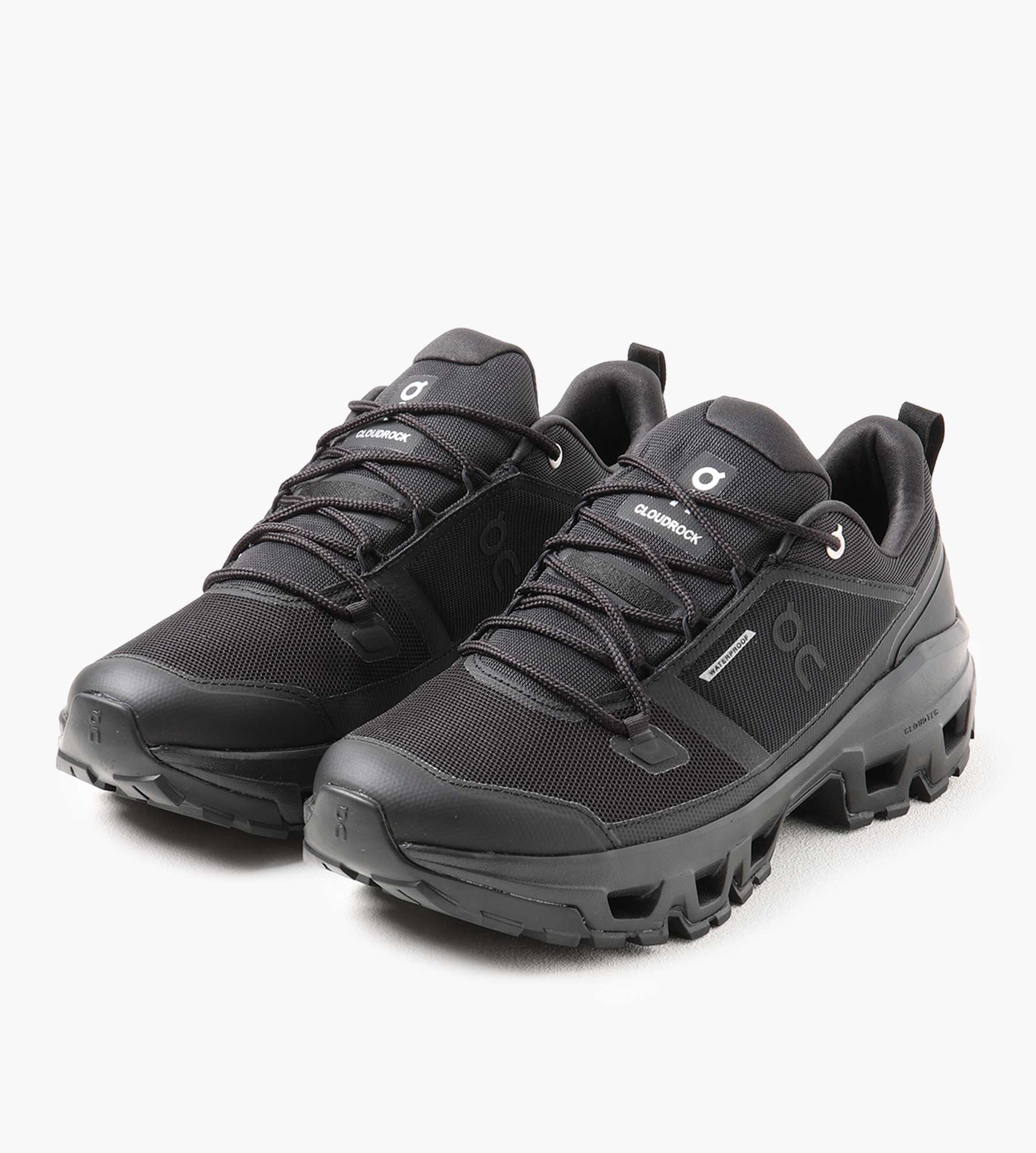 On Cloudrock Low WP M Black Black