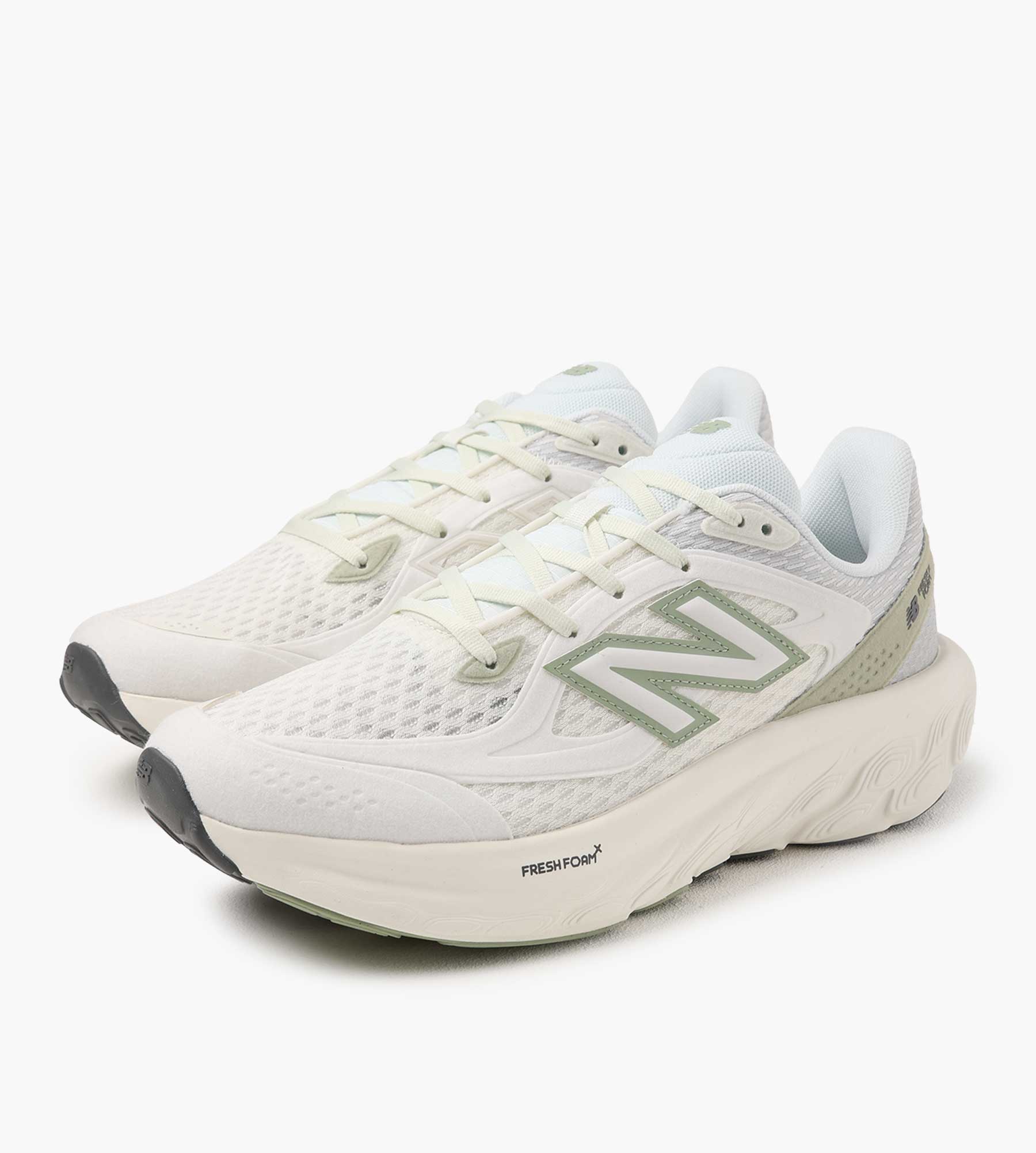 New Balance UTRNAF Sea Salt