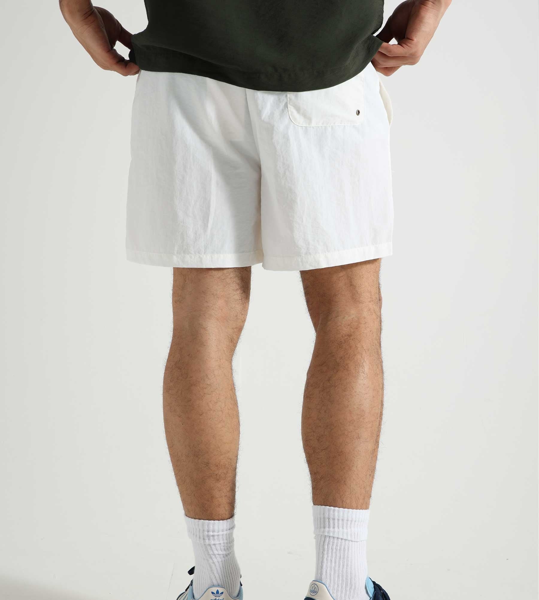 Bram's Fruit Logo Short White