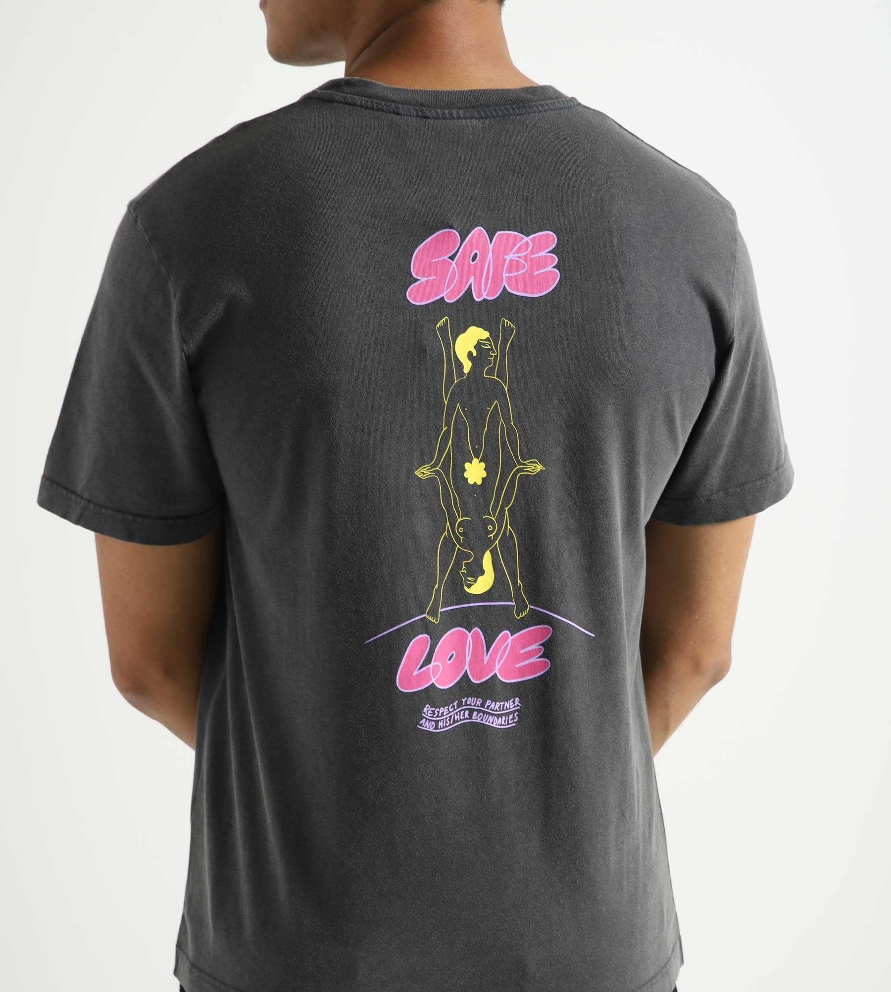 Carne Bollente Safe Love T-Shirt Washed Black