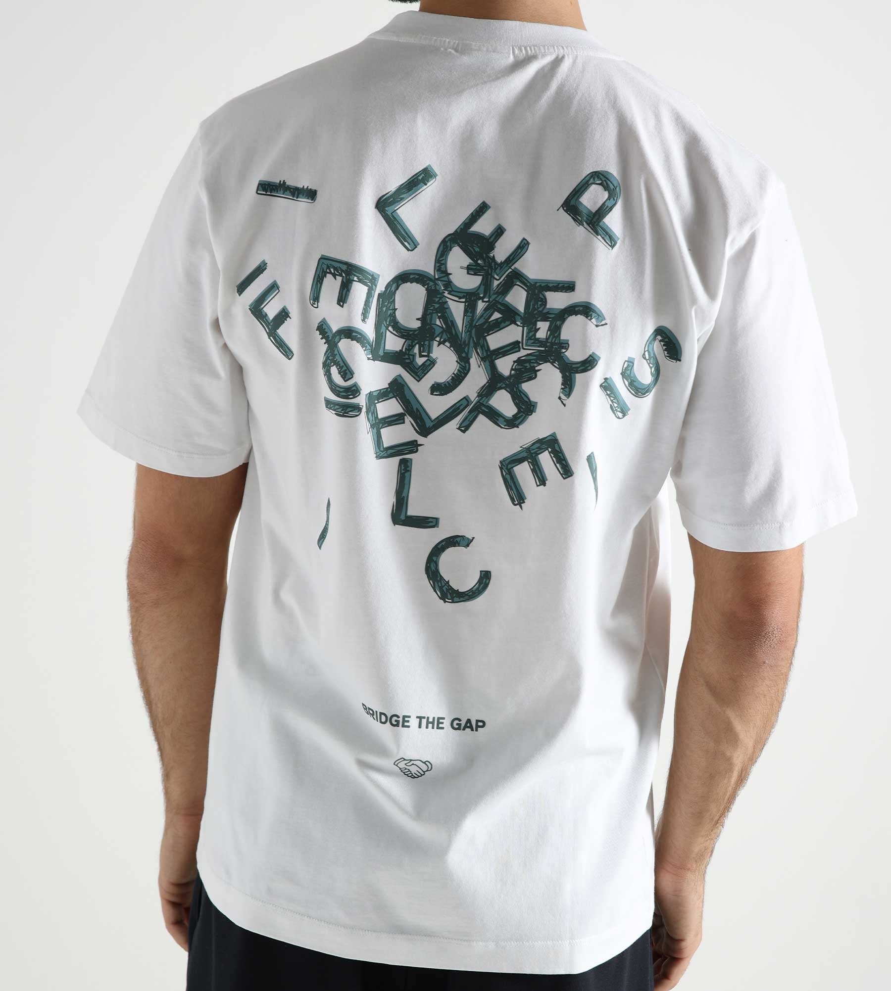 Filling Pieces T-shirt Alphabet White