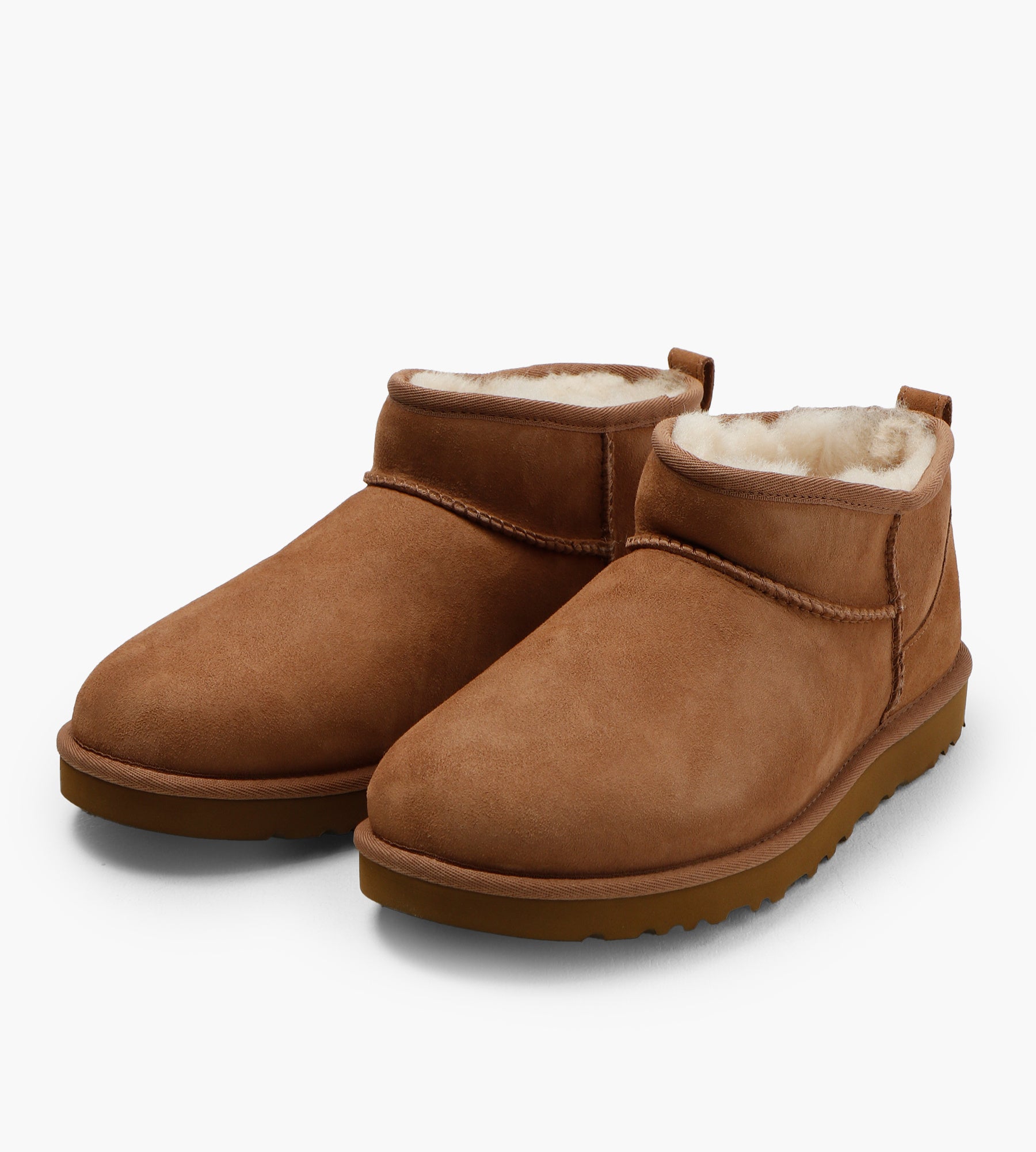 UGG W Classic Ultra Mini Chestnut Baskèts - Main Image