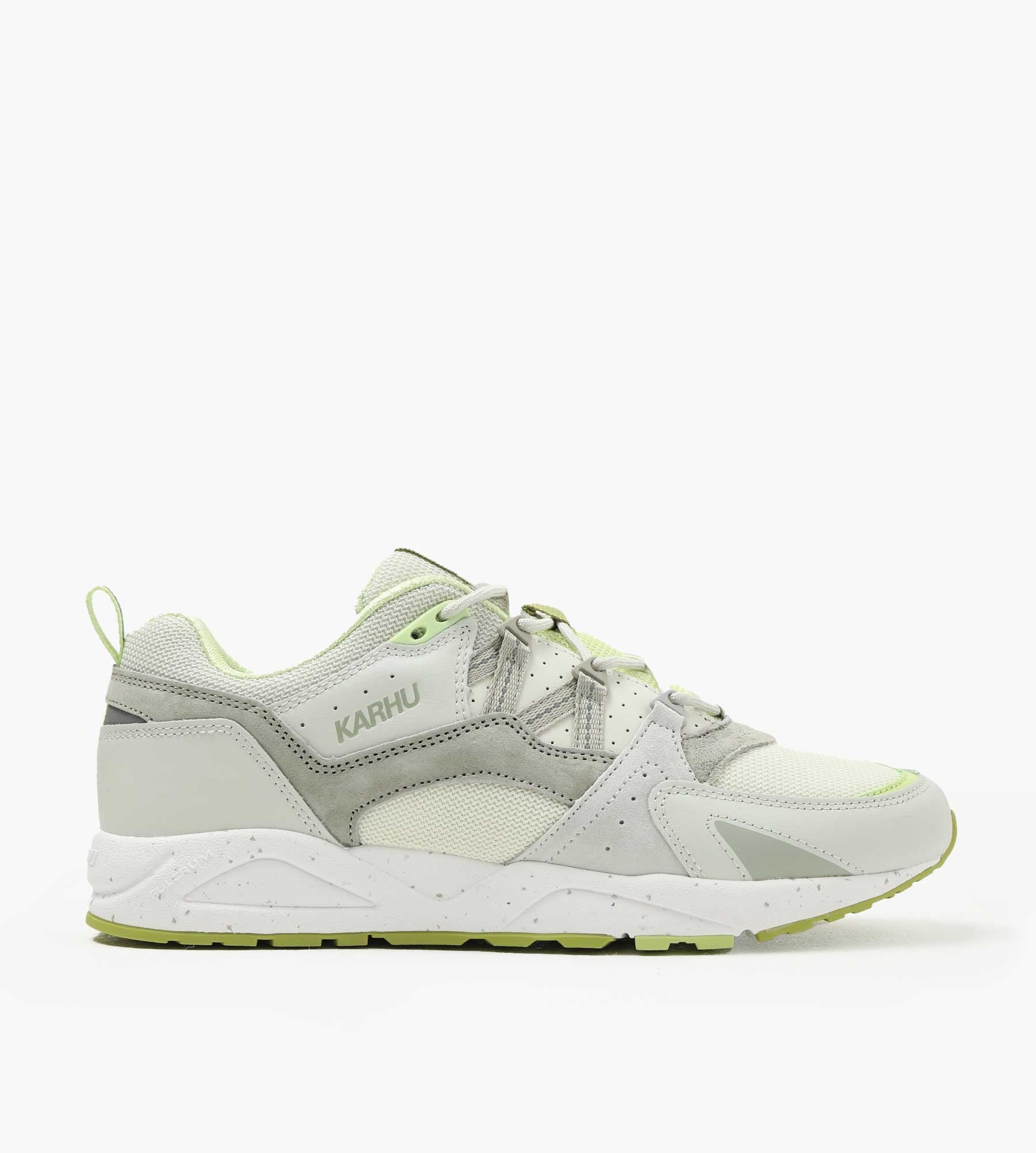 Karhu Fusion 2.0 Foggy Dew Abbey Stone