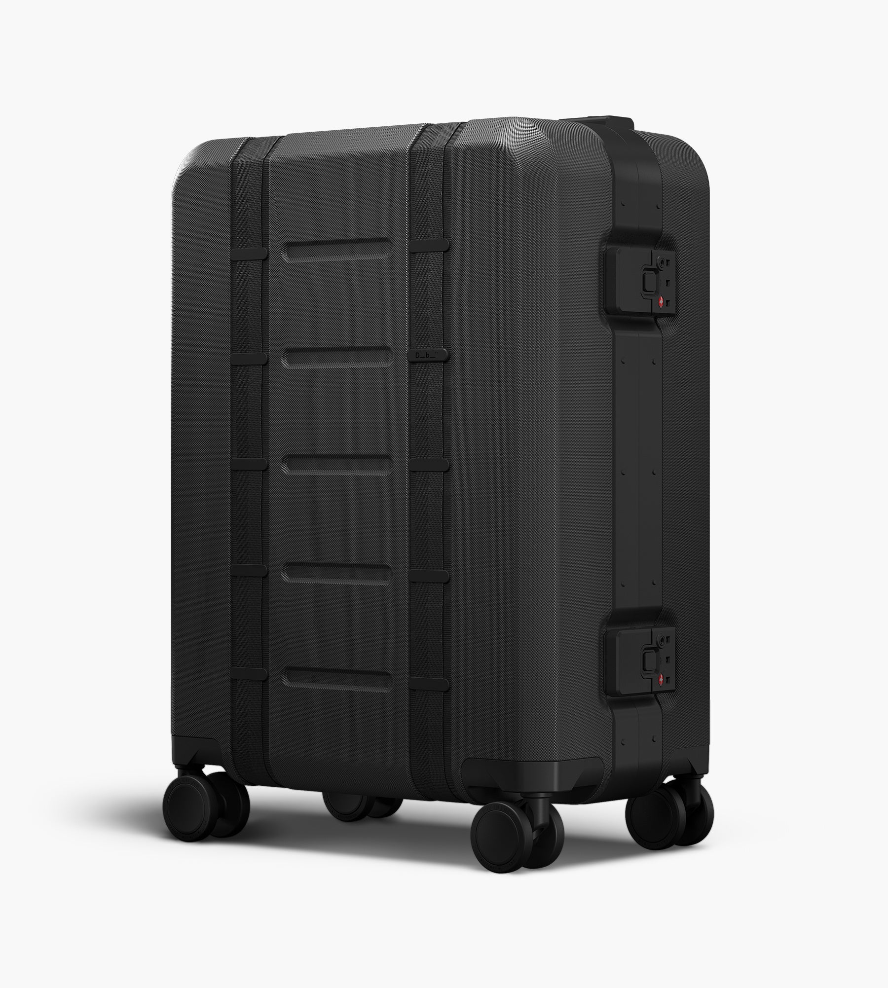 D__b__™ Ramverk Pro Carry-on Black Out