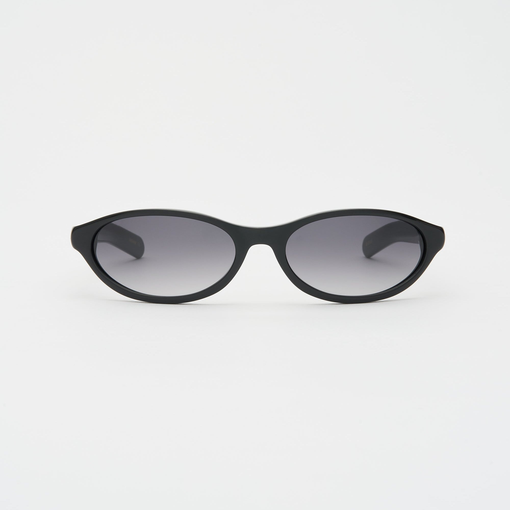 Flatlist Olympia Solid Black Solid Black Lens