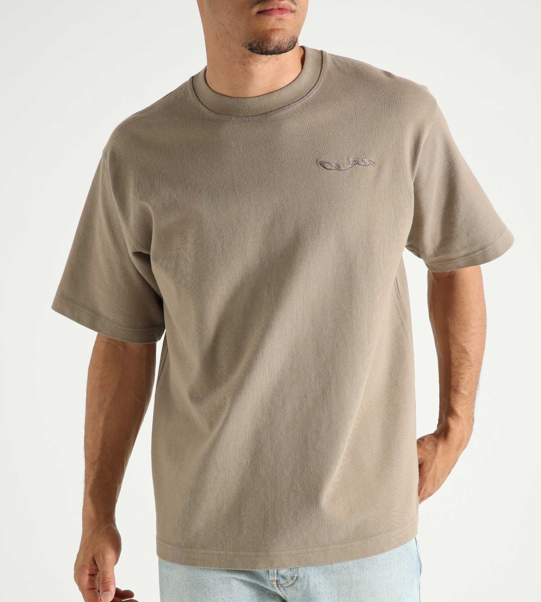 OLAF Wavy Drift Embro Tee Cedar