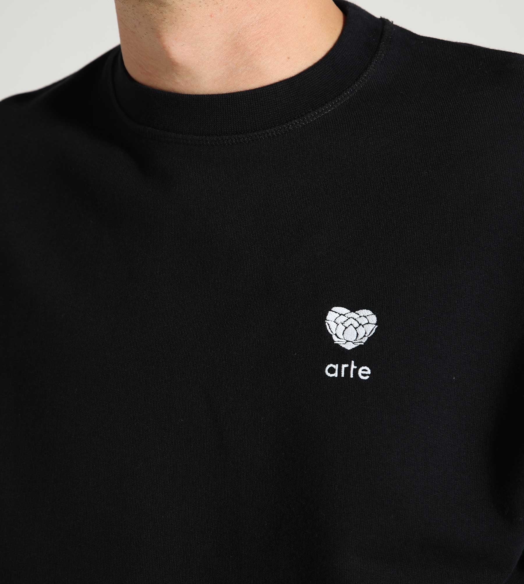 Arte Antwerp Heart Flower Logo Crewneck Black