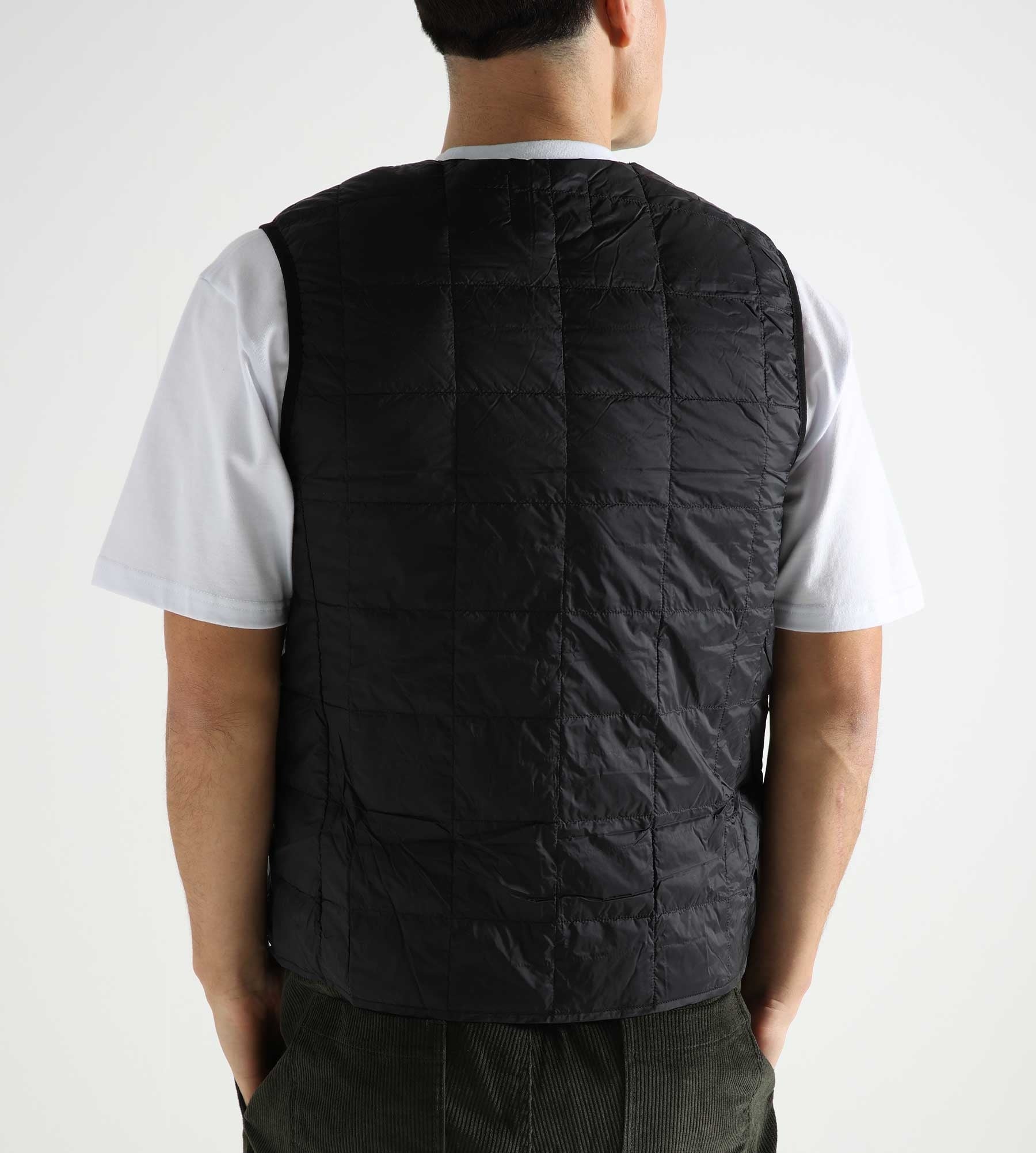 Taion V Neck Button Down Vest Black