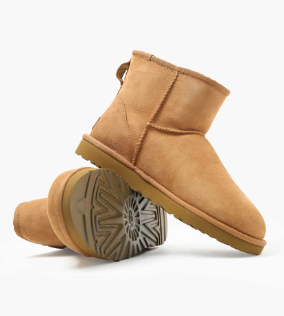 UGG W Classic Mini II Chestnut Baskรจts