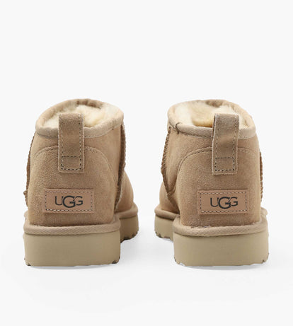 靴 ugg W CLASSIC MINI SAND UGG W Classic Ultra Mini Sand | Baskèts