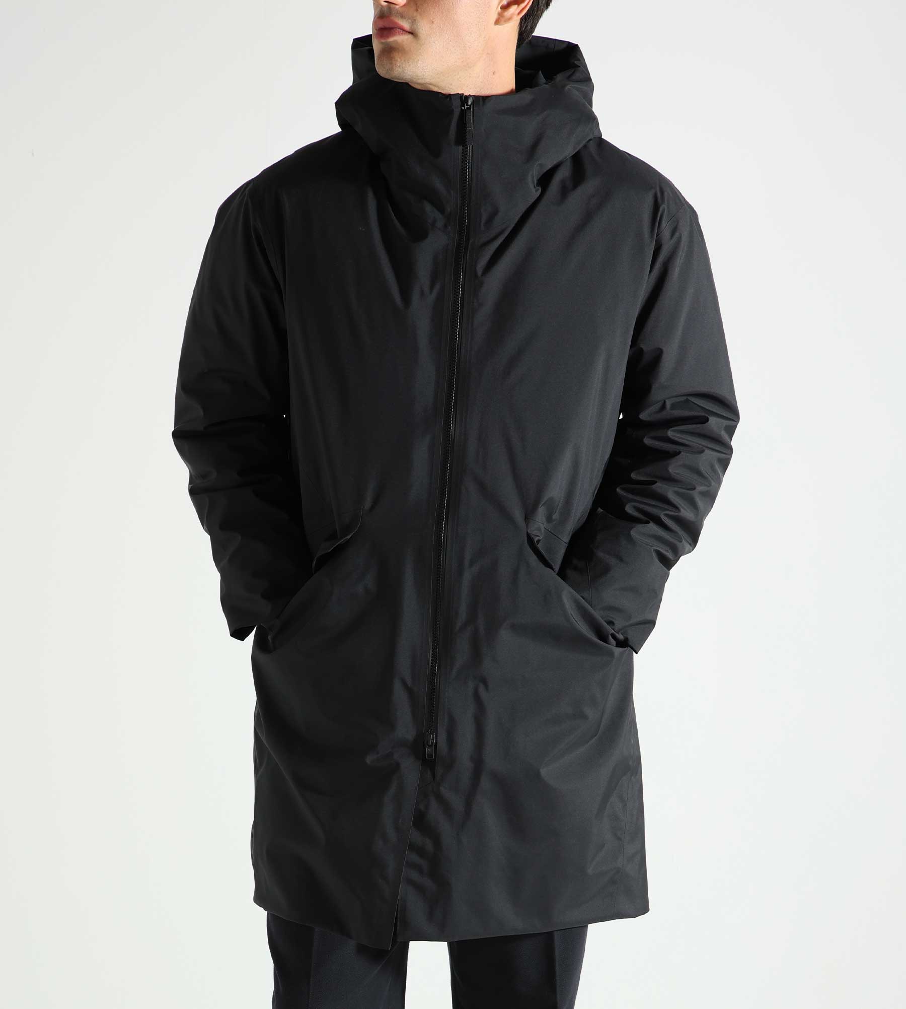 Veilance Monitor Down Coat M Black